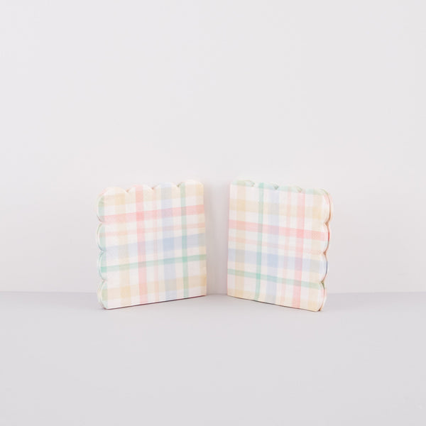 Plaid Pattern Napkins Small